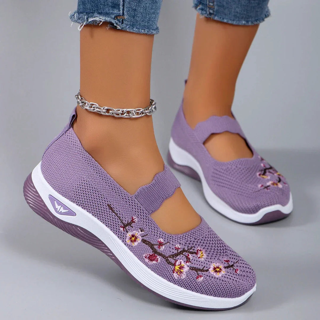 Fajon - Comfortable Floral Embroidered Sneakers